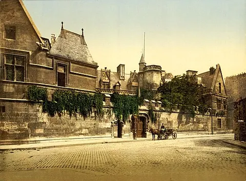 Hôtel de Cluny (Musée National du Moyen Âge), Paris, France, 1890s
